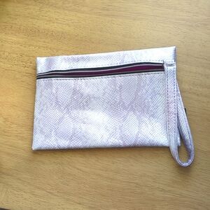 Purple silver faux snakeskin satin Ipsy purse mini bag wallet chic zipper